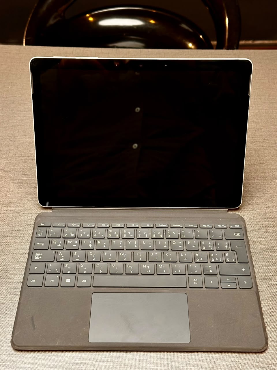 Microsoft Surface Go (8GB RAM / 128GB SSD) – Intel Pentium Gold